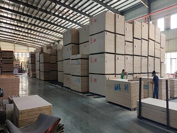 香港福江南板材,福江南木業(yè),香杉木生態(tài)板銷(xiāo)售,桐木生態(tài)板銷(xiāo)售,常德市福瑞江南建材貿(mào)易有限公司
